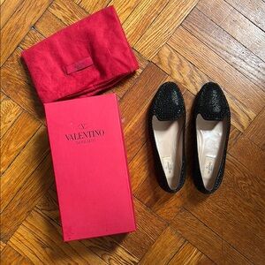 Valentino Garavani Black Women's Shoes IT39